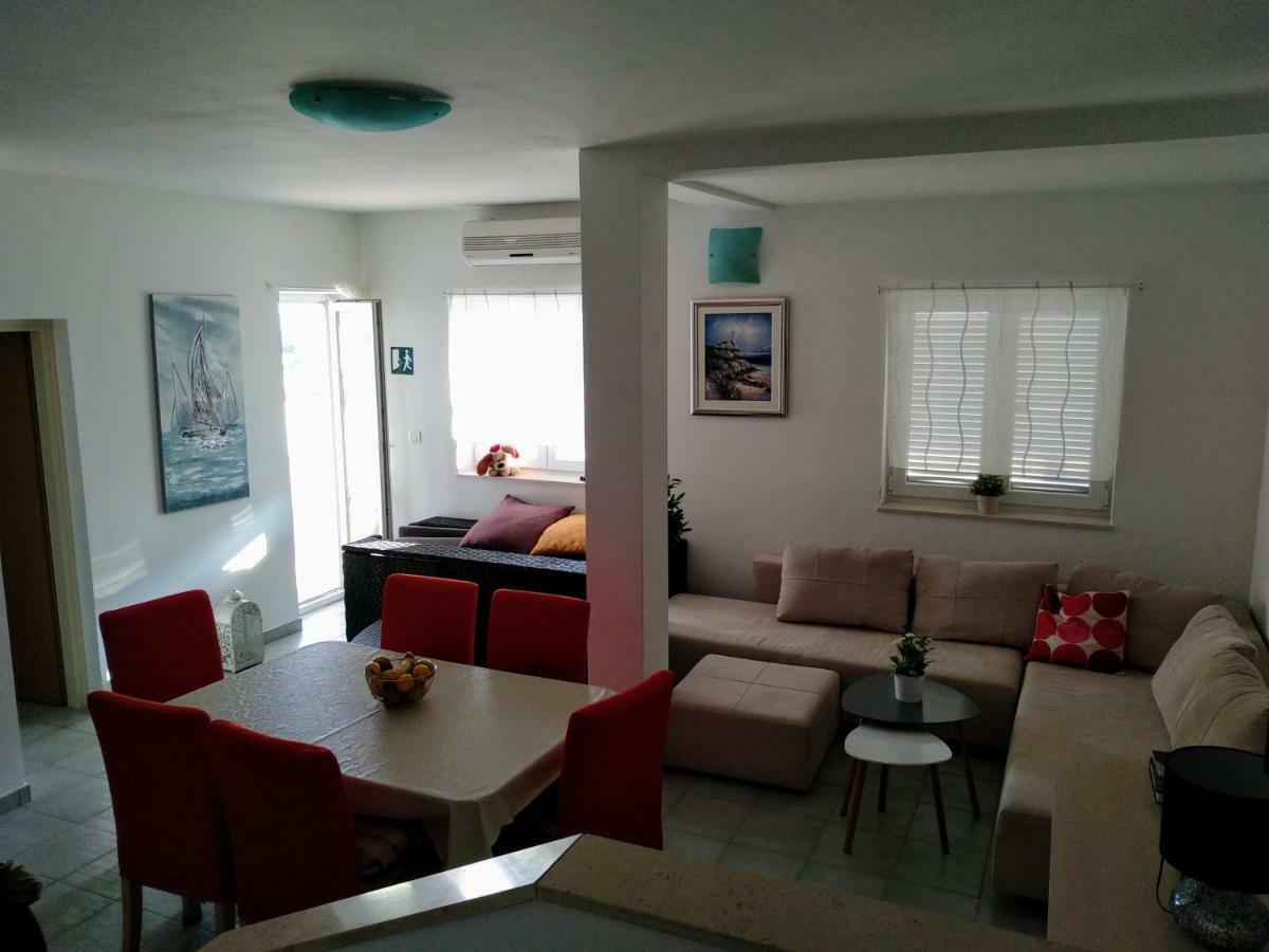 Apartments Villa Sibenik 普利莫顿 外观 照片